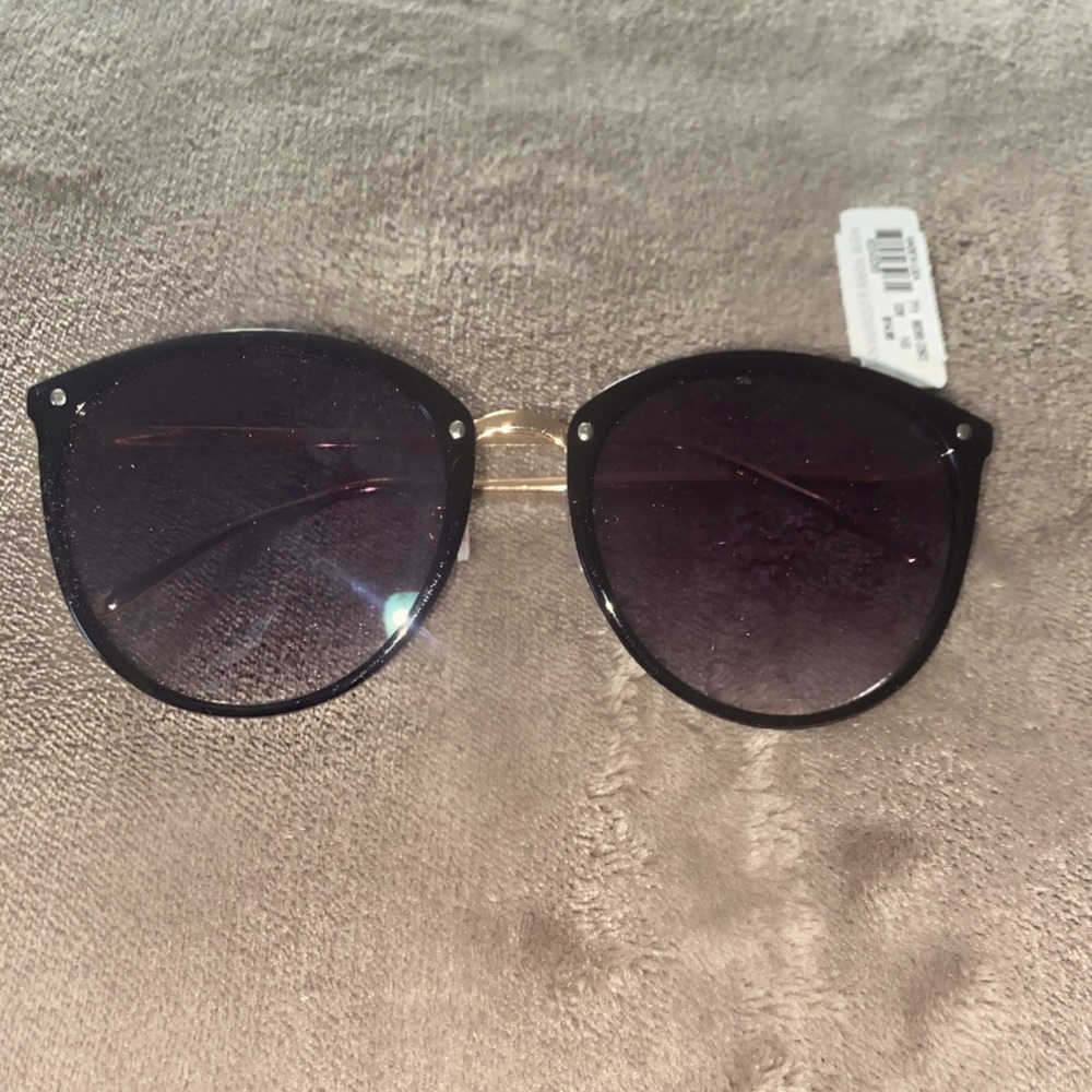 New York and company sunglasses